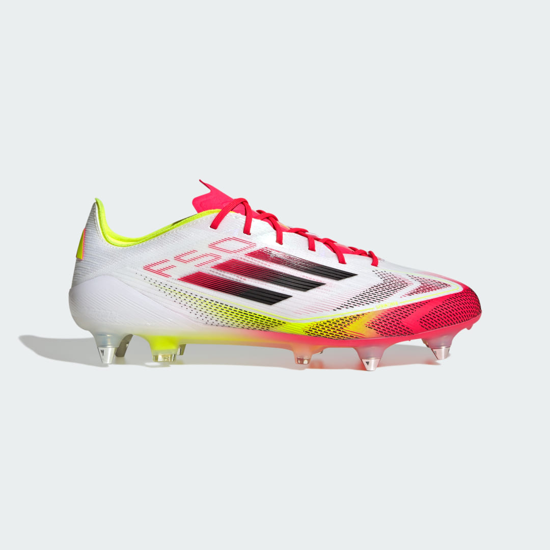 Detalle de Bota de fútbol Adidas F50 Elite para césped natural húmedo