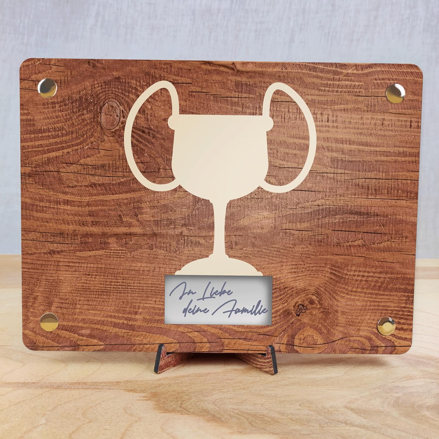 Thumbnail 1 de XL Geldgeschenk aus Holz „Kampfsport“ inkl. Ständer – 20×15 cm für MMA, Karate, Taekwondo & Co.