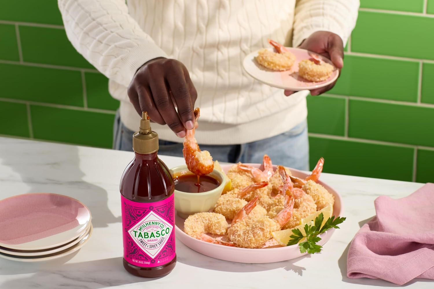 Detalle 2 de Tabasco Squeeze Scharfe Soße Multipack (3 Sorten) in 256-ml-Squeeze-Flaschen