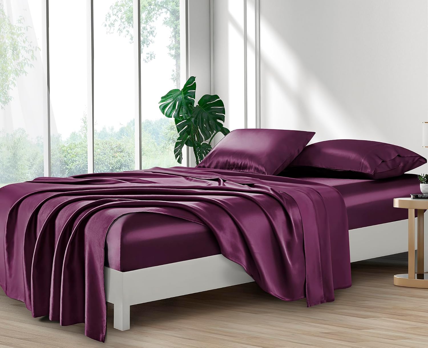 Detalle 2 de Queen Size Satin Bed Sheet Set