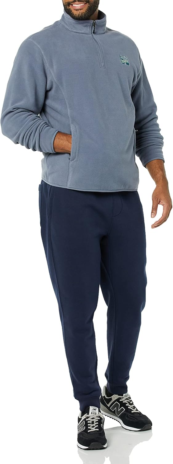 Thumbnail 2 de Amazon Essentials Disney | Marvel | Star Wars men’s polar fleece quarter-zip mock-neck jacket