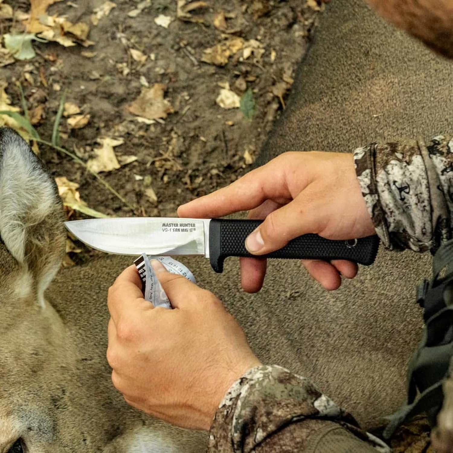 Detalle de Cold Steel CS-36JSK Master Hunter San Mai Hunting Knife, 5 mm Blade