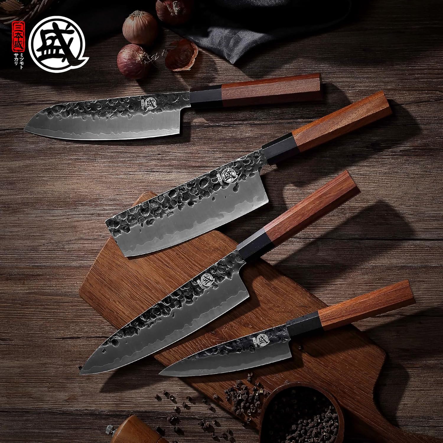 Detalle 1 de MITSUMOTO SAKARI MS-2680-IT keukenmessenset, 4 messen met houten handgrepen