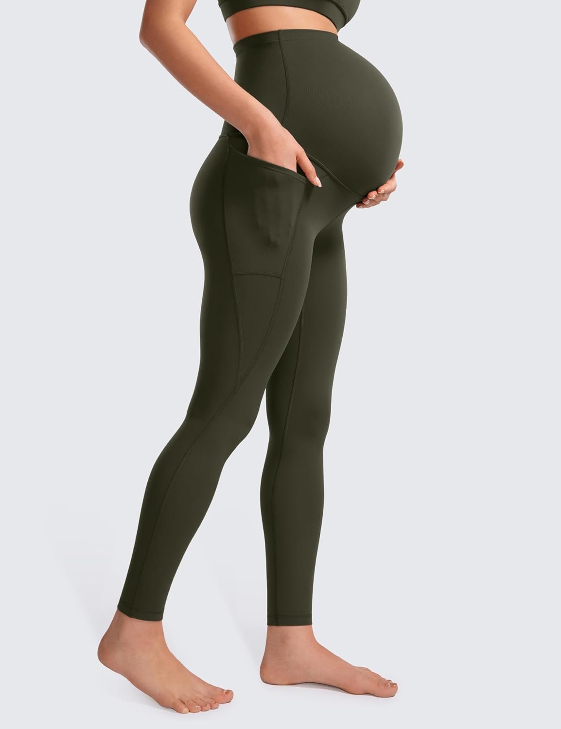 Detalle de CRZ YOGA Butterluxe 28" Maternity Leggings with Pockets Over The Belly