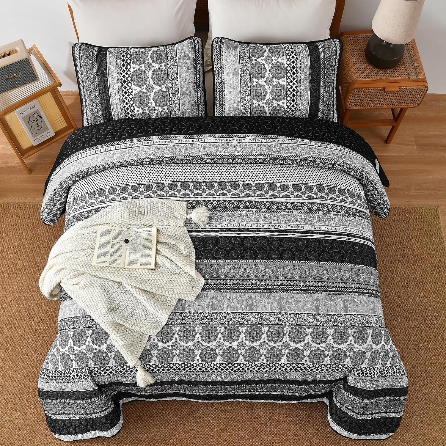 Detalle de WONGS BEDDING Boho Stripe Quilt Set King 104x90
