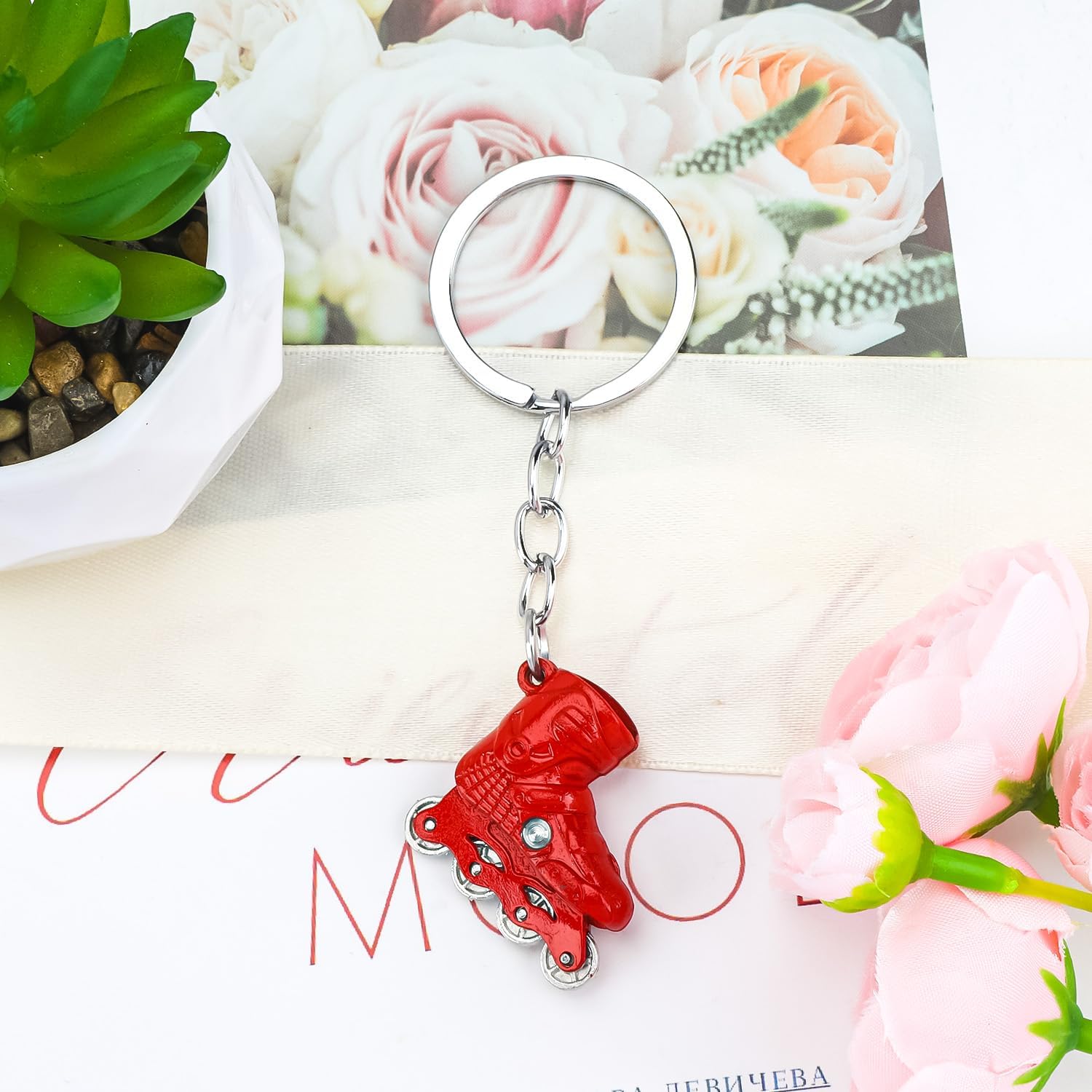 Thumbnail 3 de Gallkeat Roller Skating Keychain — Durable Stainless Steel Bag Charm for Skate Lovers