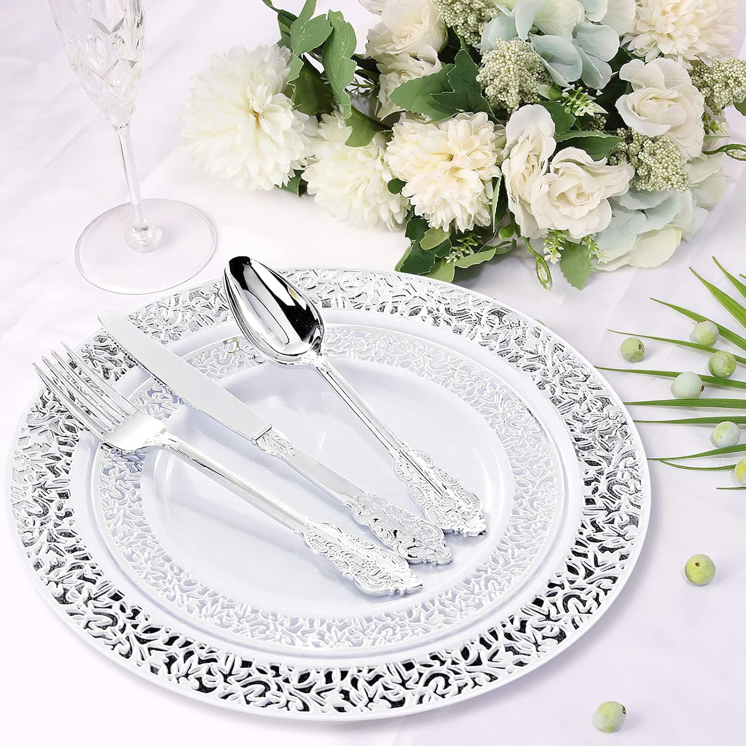 Detalle de Mdtrade WT-00366 150-Piece Silver Plastic Dinnerware Set, BPA-Free