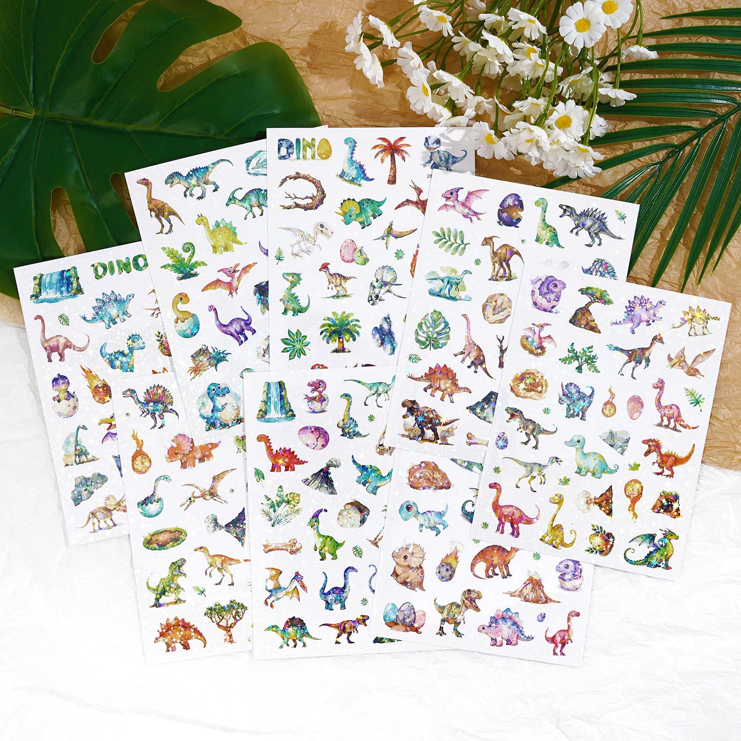 Thumbnail 1 de Autocollants dinosaures pailletés holographiques – 8 pièces pour bricolage enfants