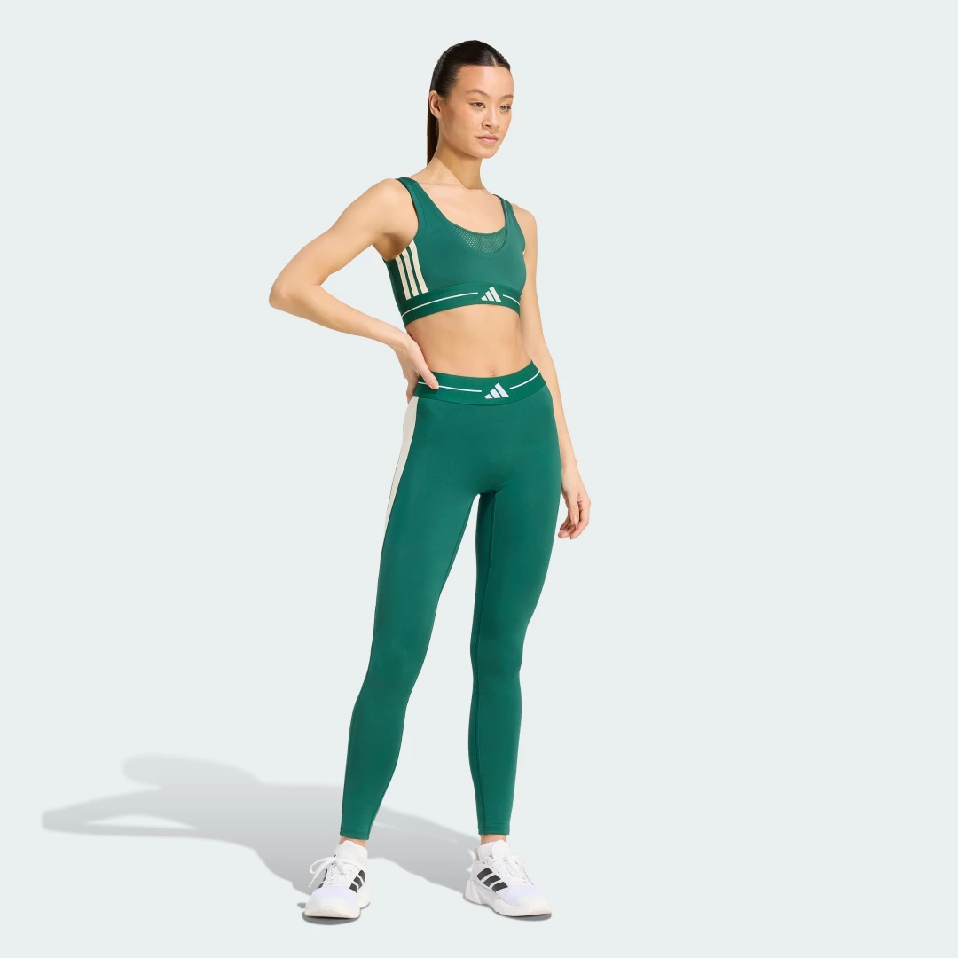 Detalle de Mallas largas Hyperglam Colour Block de Adidas – Verdes, para entrenar con estilo