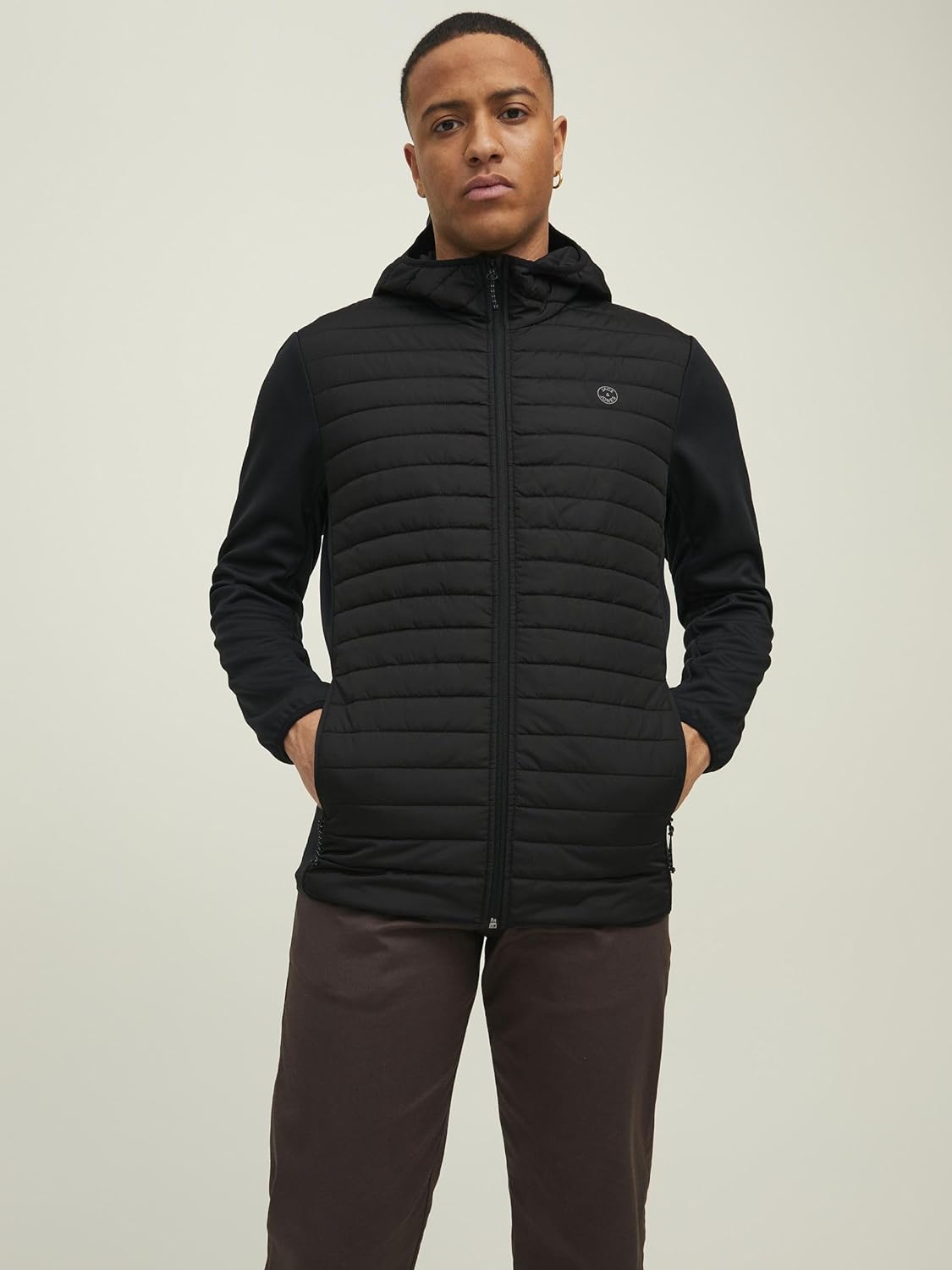 Detalle de JACK & JONES Herren Hybridjacke (Regular Fit) aus 100% Polyester