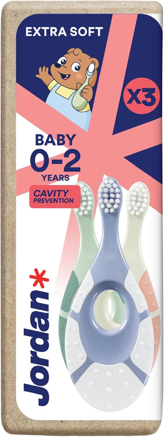Detalle de Jordan* Step 1 Green Clean Toddler Toothbrush Pack of 3 — 0-2 Years, Bio-based Bristles