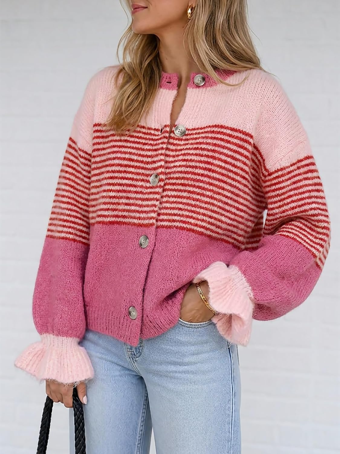 Detalle 2 de Saodimallsu Striped Button-Front Cardigan with Color Blocking and Ruffle Cuffs