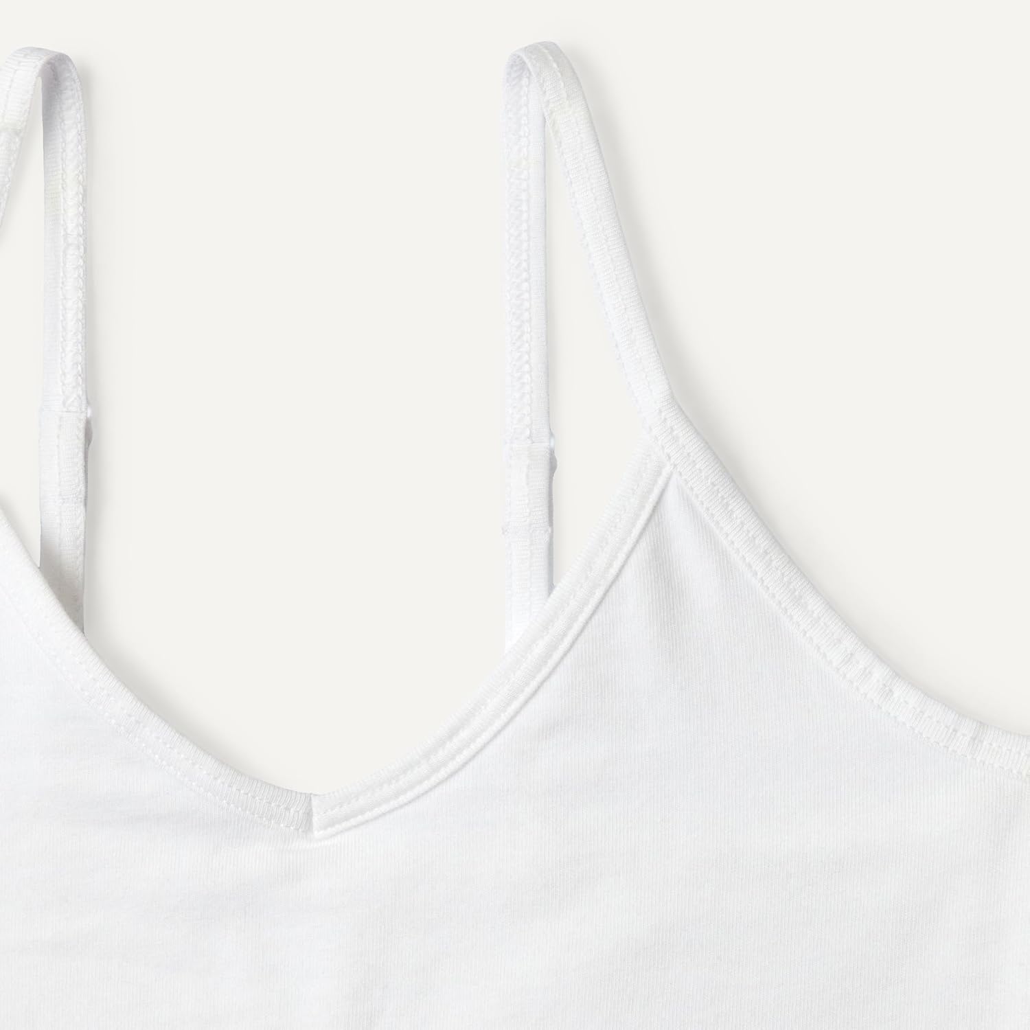 Detalle 2 de Amazon Essentials Mädchen Bustier – Trainings-Bralette aus Baumwoll-Jersey, V-Ausschnitt, 2er Pack