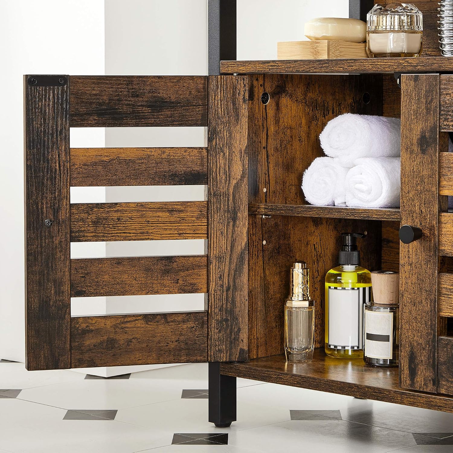 Detalle 2 de VASAGLE BBC901B01 Under-Sink Bathroom Cabinet with Steel Frame and Adjustable Shelf