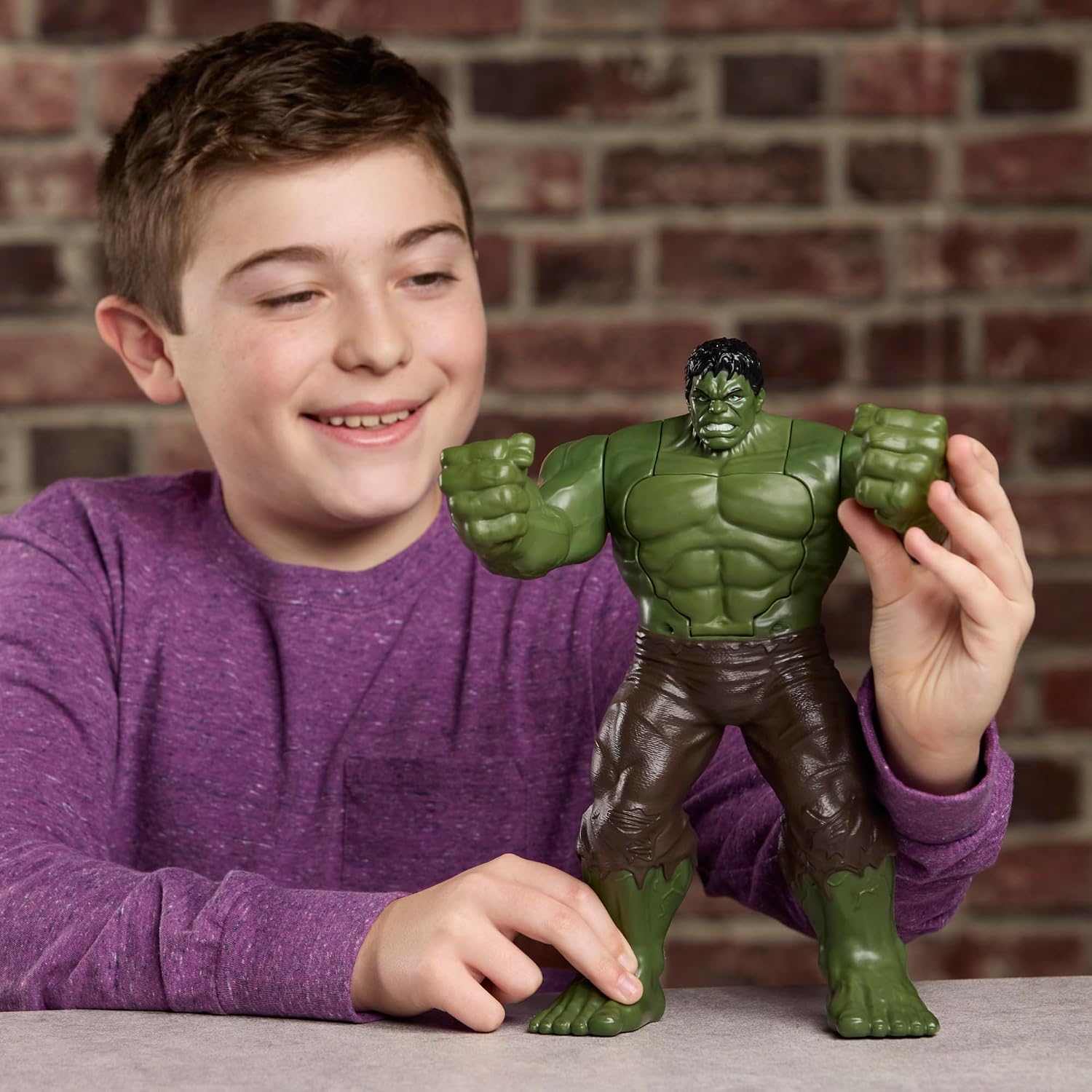 Detalle de Marvel Schmetter-Action Hulk Savage Smash Action Figure, 29.9 cm, 2 Modes