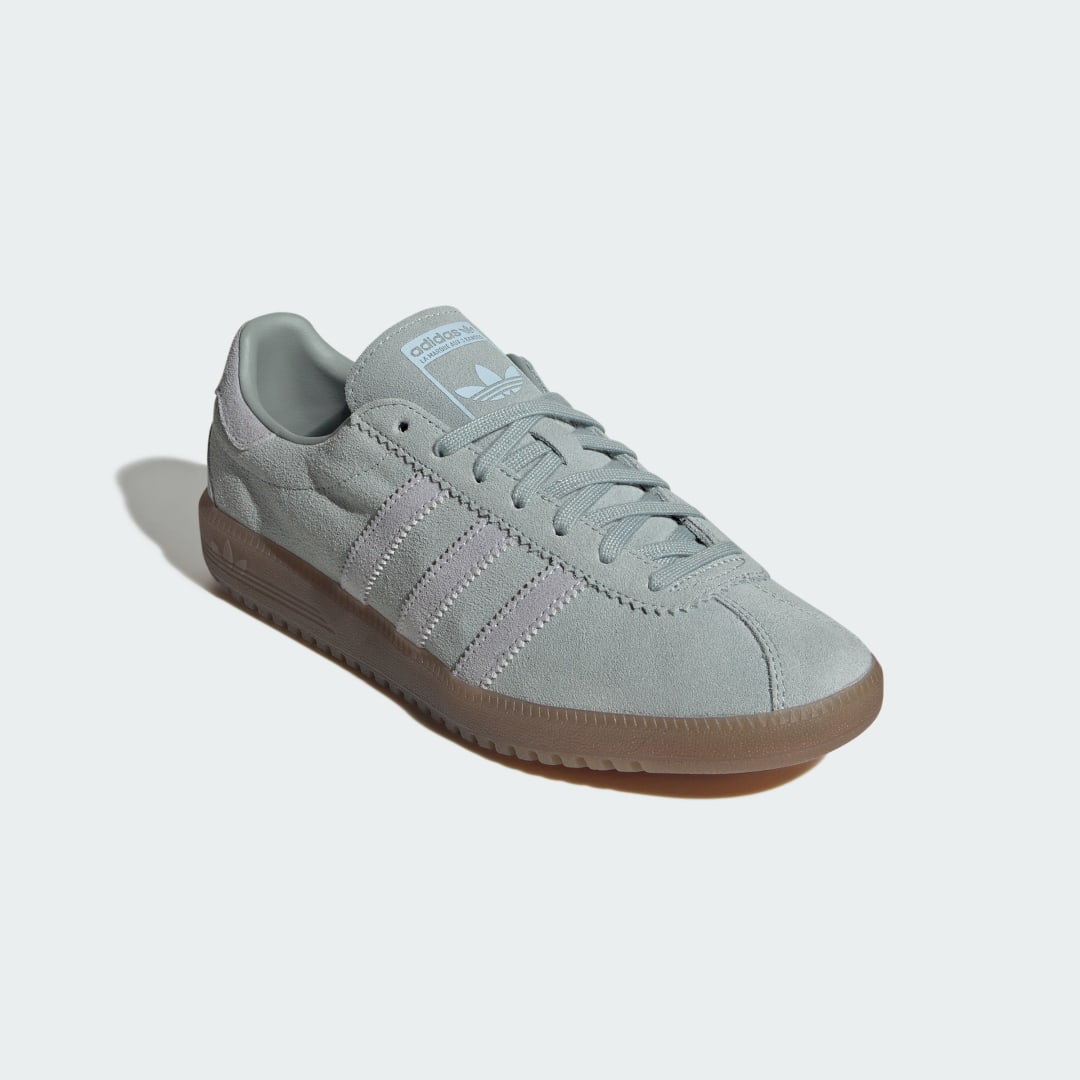 Detalle 2 de Zapatilla adidas BRMD: comodidad y estilo en verde para el día a día