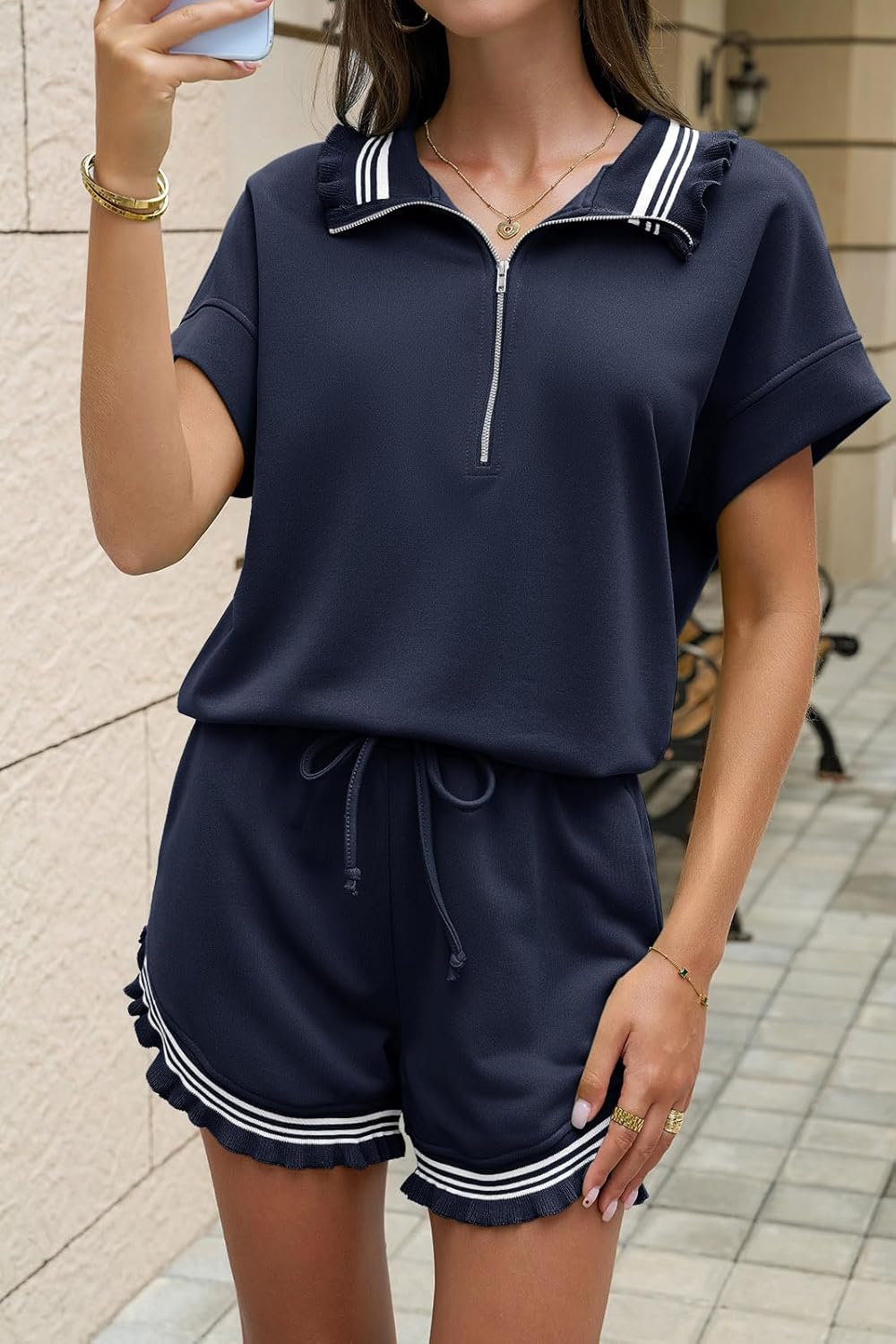 Detalle 2 de Aoysky 2 Piece Outfits Short Sets for Women: Lightweight, Cozy Loungewear with Ruffles
