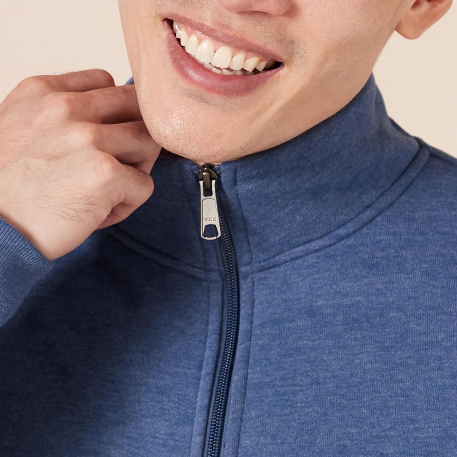 Thumbnail 3 de Amazon Essentials Herren Regular-Fit Fleece-Sweatshirt mit Stehkragen und Reißverschluss (mittelschwer)
