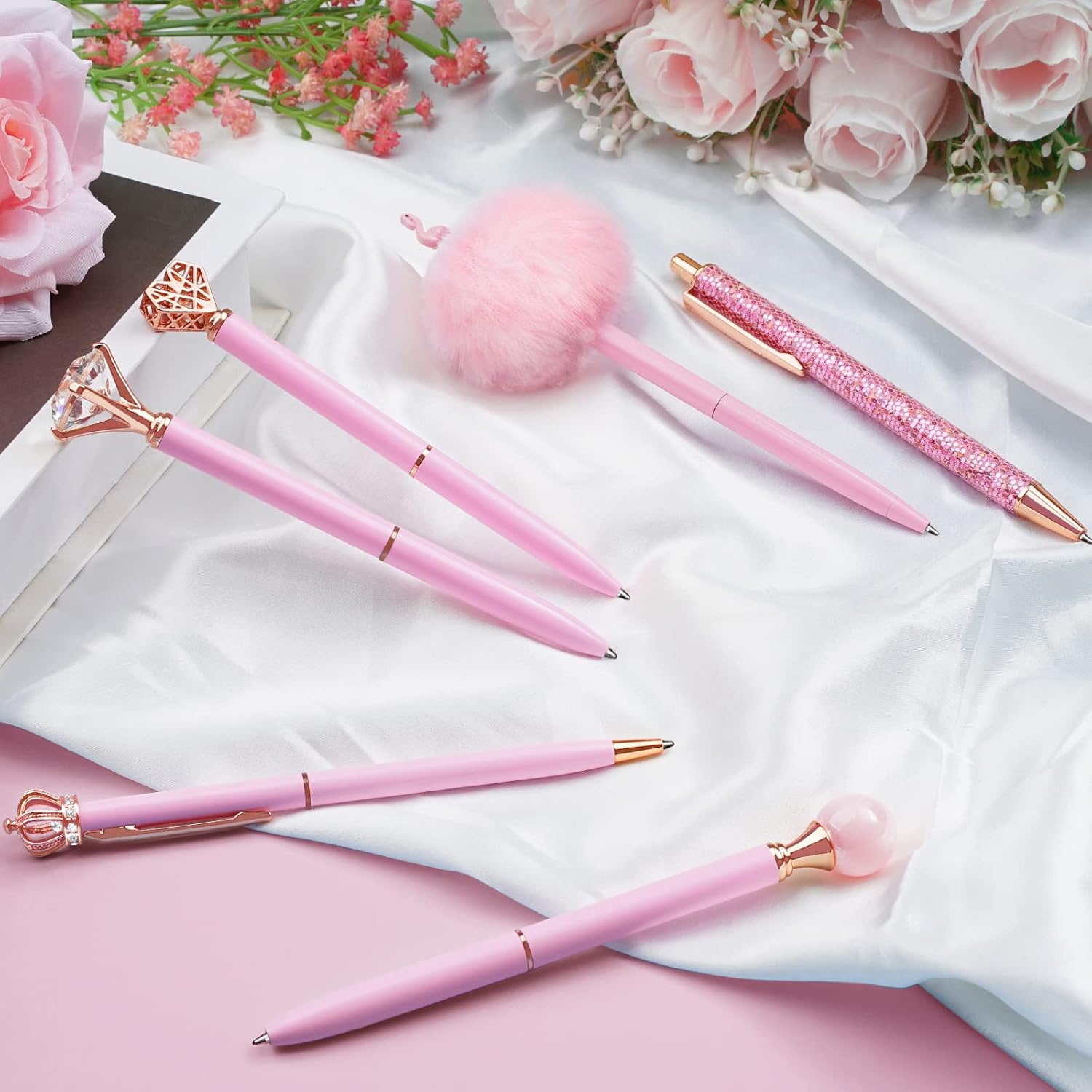 Detalle de WEMATE 8-piece Pink Ballpoint Pens set with bling look (pink, black & blue ink)