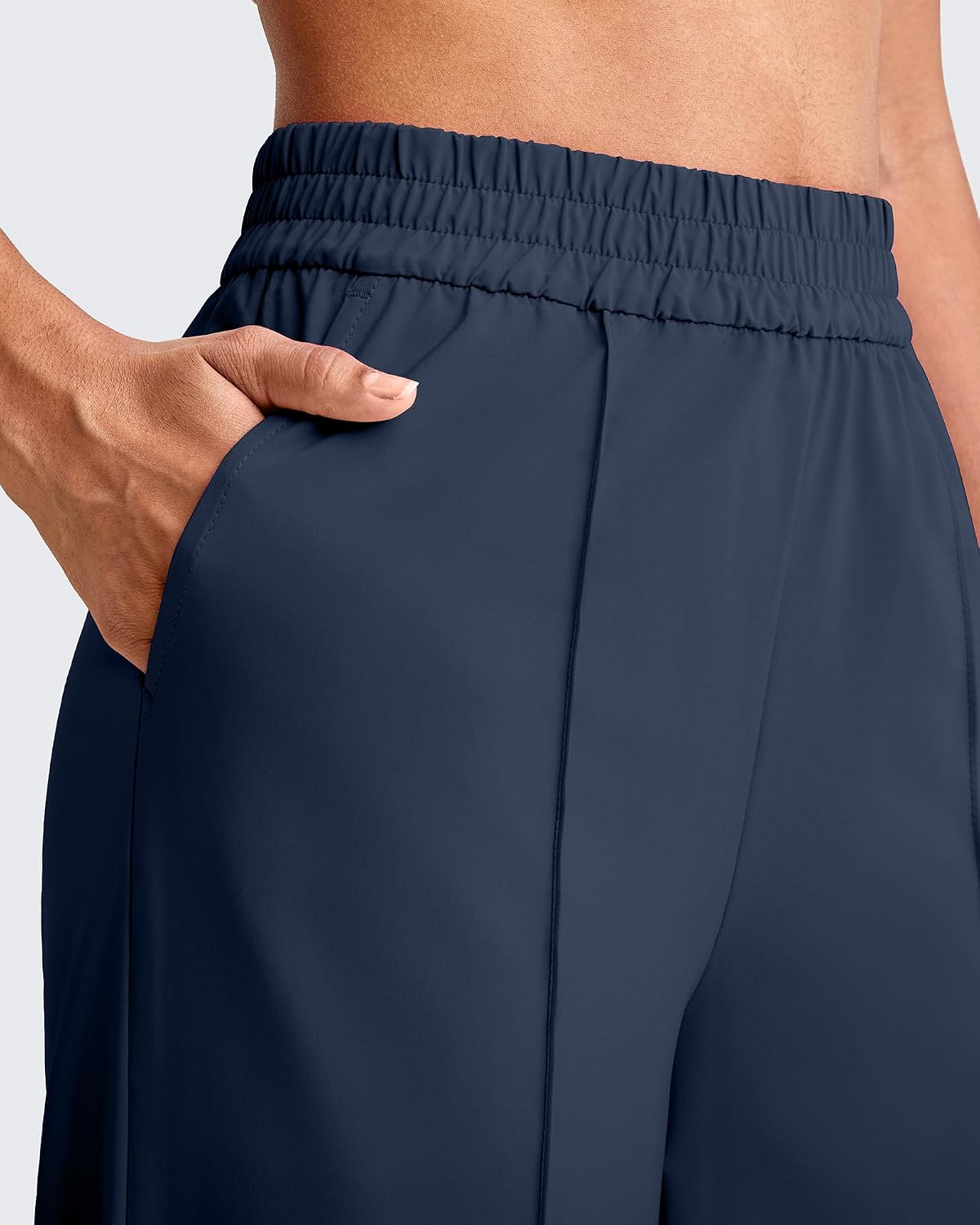 Detalle de G4Free Wide-Leg Pants in Chillwhisp Fabric