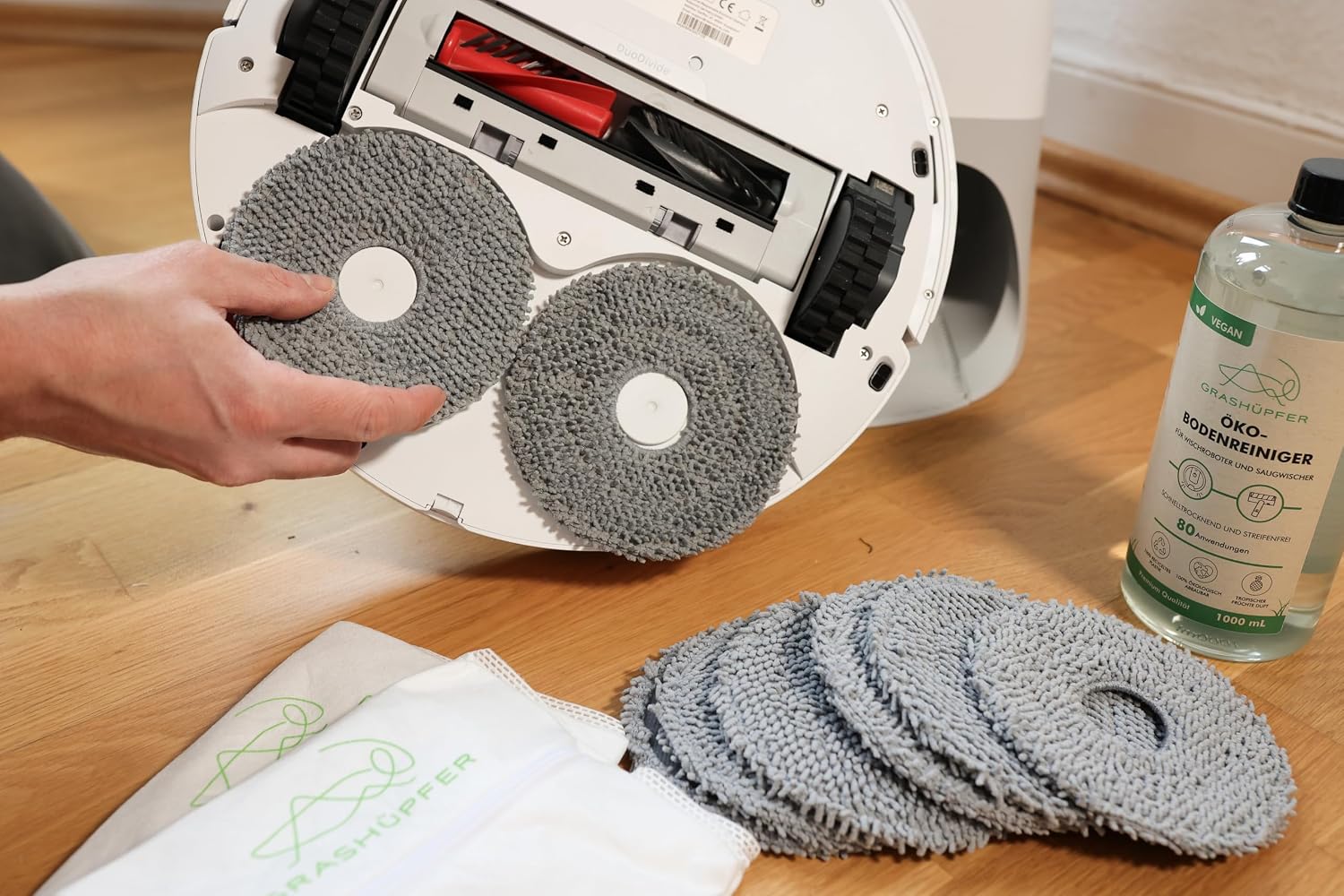 Thumbnail 6 de GRASHÜPFER® Zubehör-Set für Roborock Qrevo/Saros: 2× Öko-Bodenreiniger, wiederverwendbare Staubbeutel & waschbare Wischpads
