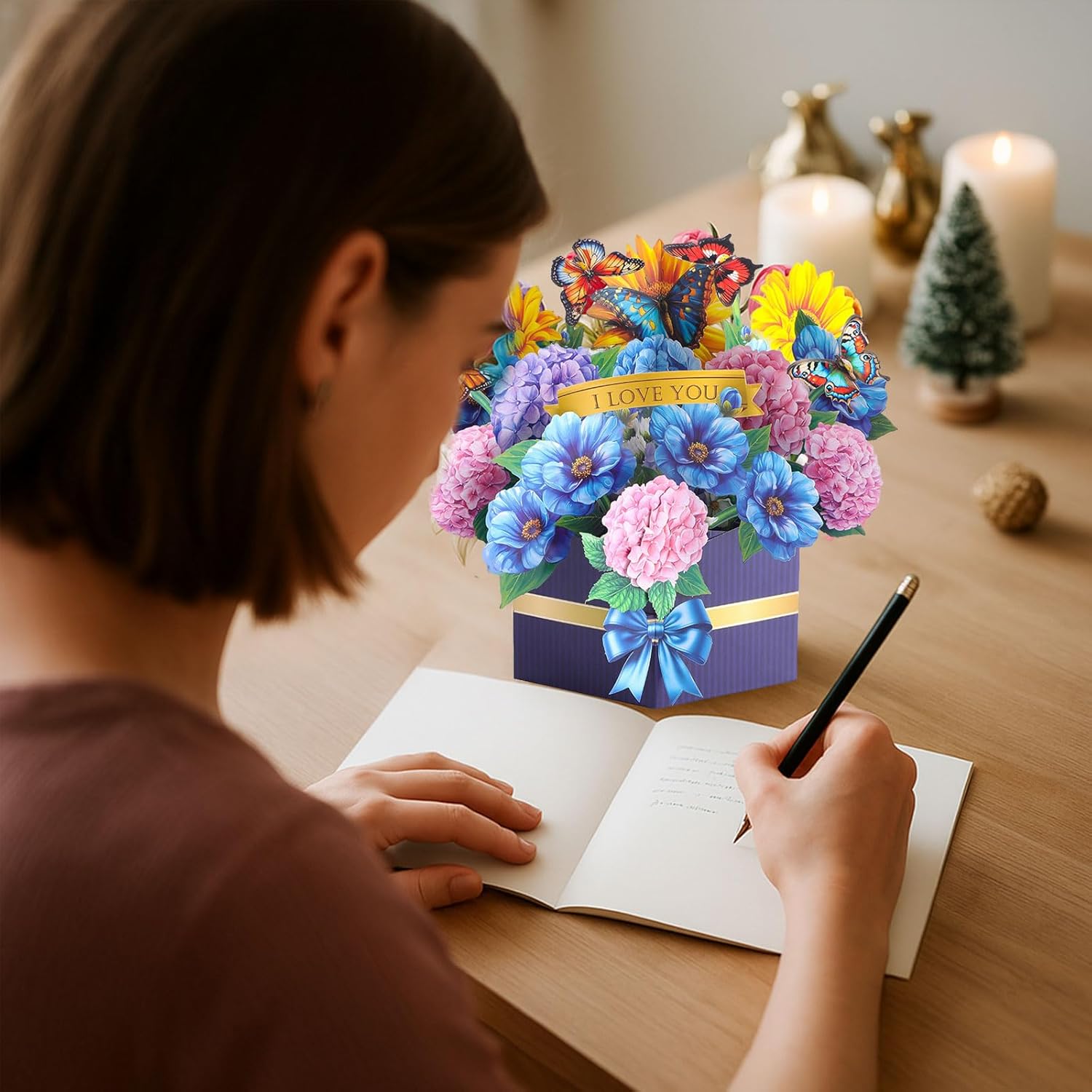 Detalle 2 de Joybble 3D Flower Pop Up Birthday Cards for Women – Personalised Floral Cards with Envelope