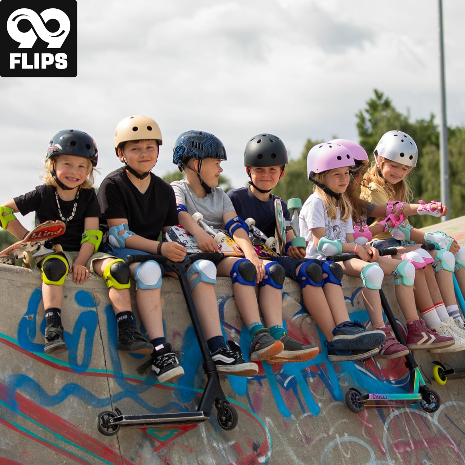 Detalle de 99FLIPS Protezioni Skateboard Bambini – Set protezioni ginocchiere, gomitiere e polsiere per skateboard e pattini in linea