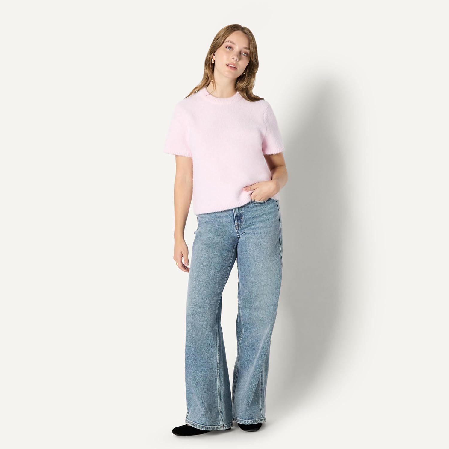Thumbnail 4 de Amazon Essentials women’s relaxed-fit faux mohair short sleeve jumper top