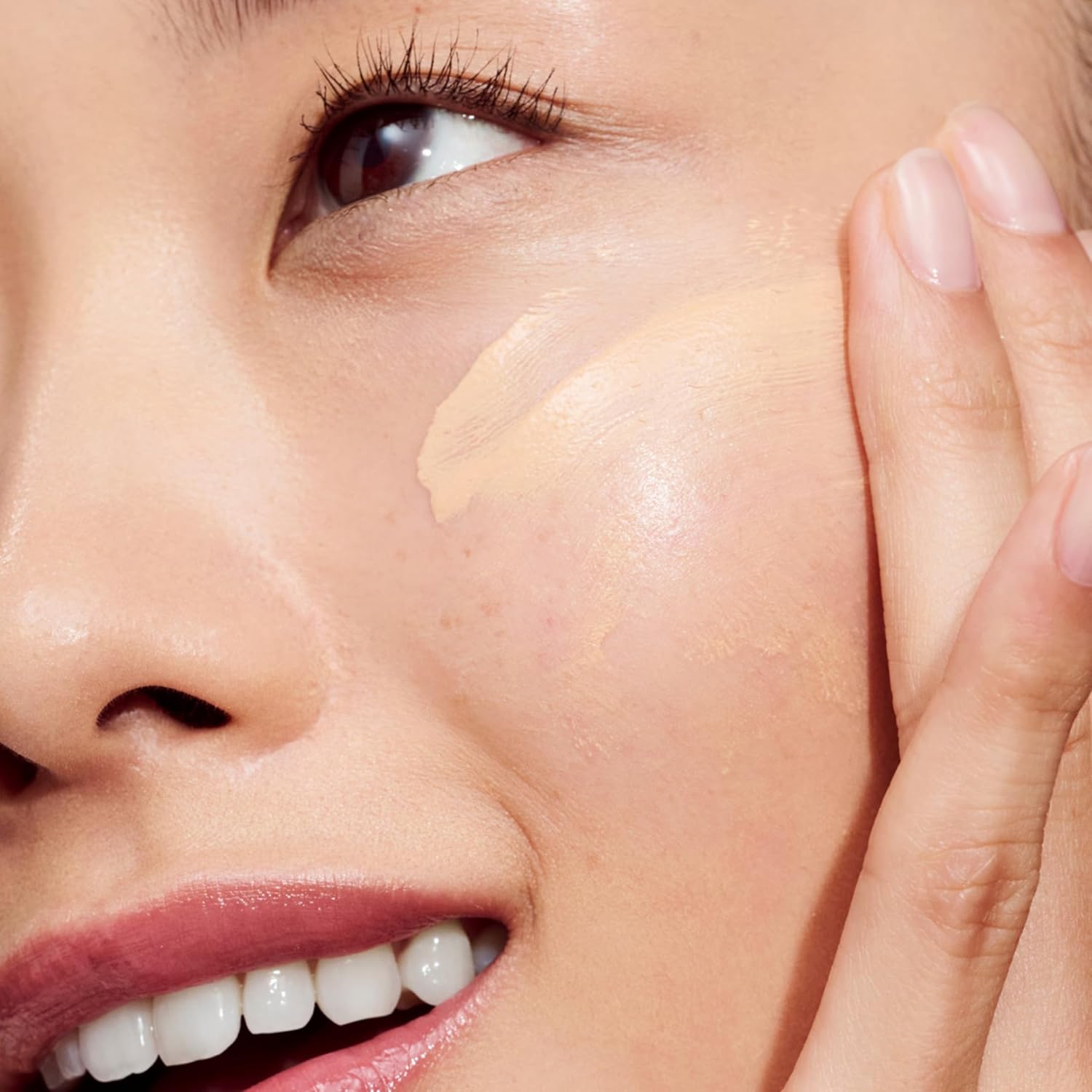 Thumbnail 4 de Clinique Even Better Clinical Vitamin Makeup Skin Tint Foundation SPF 50