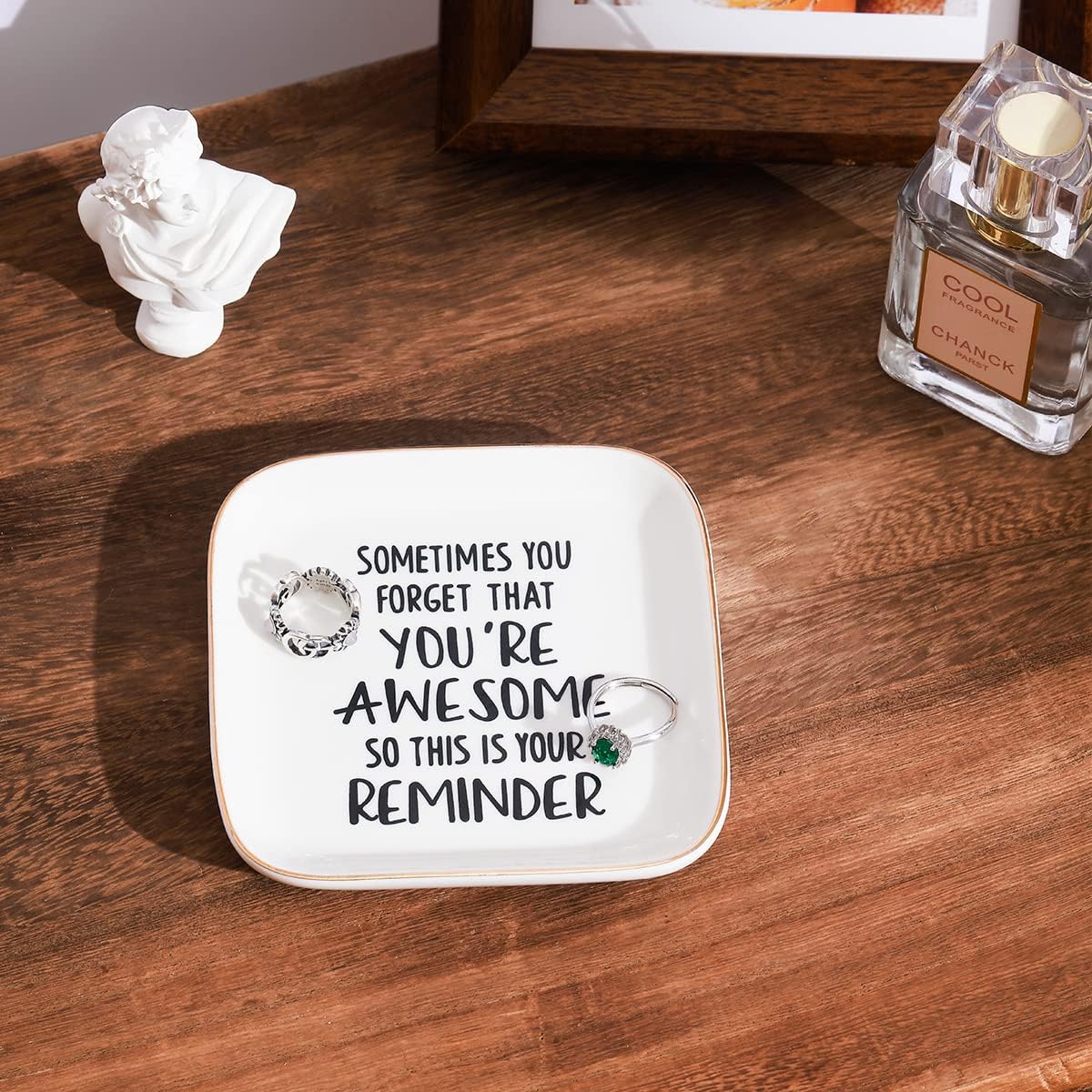 Detalle de PUDDING CABIN Inspirational Ring Dish: You’re Awesome Reminder for Women