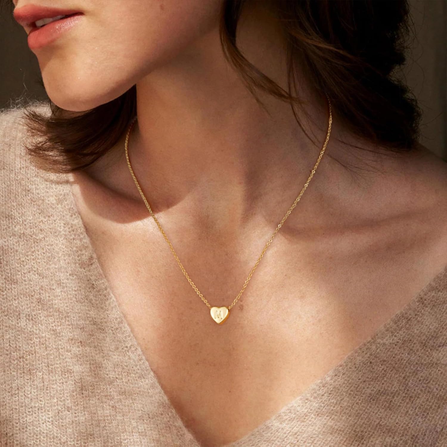 Detalle de TINGN Cuore Initial Collane: Collana con Cuore e Lettera R in oro riempito 14K per Donne e Ragazze