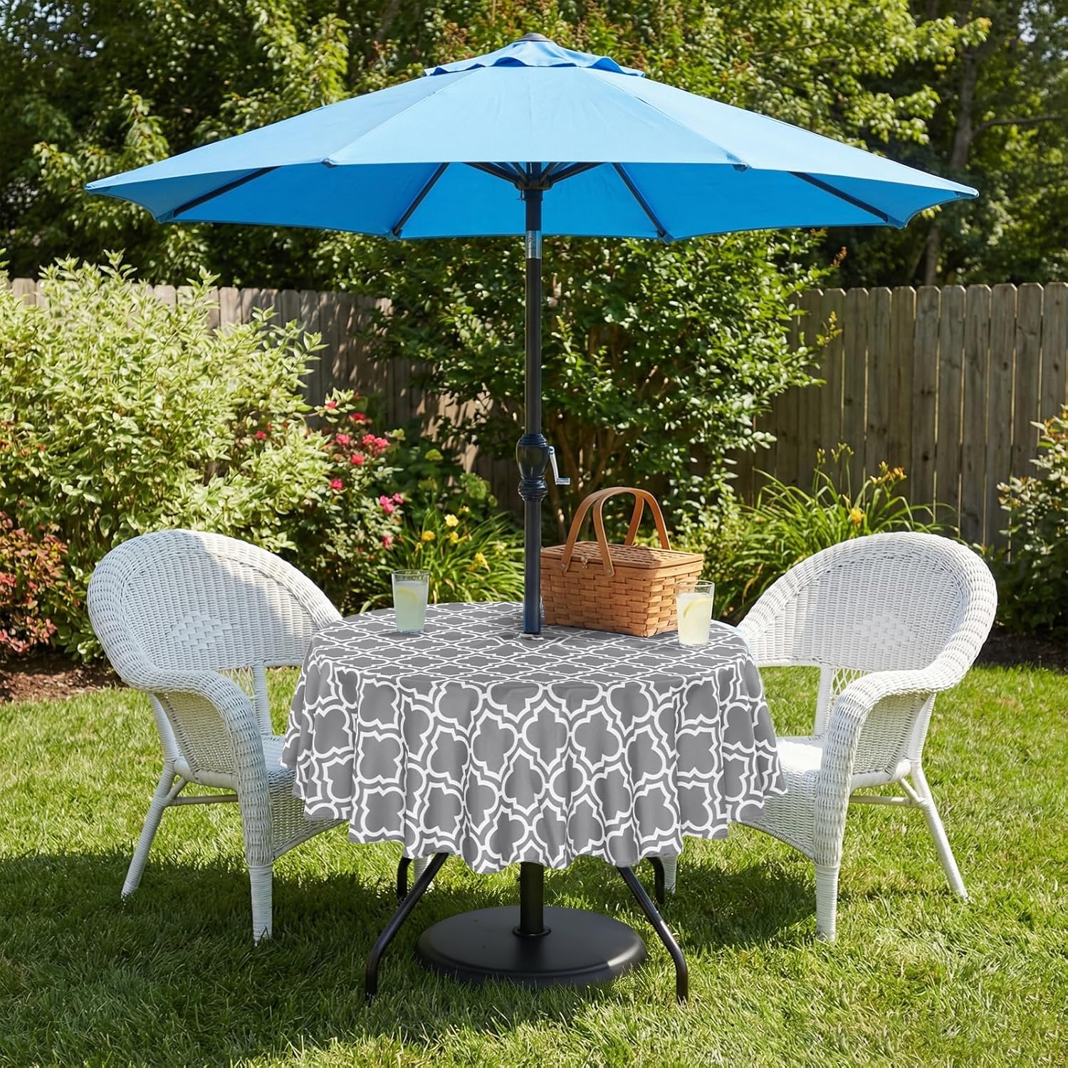 Thumbnail 1 de Eternal Beauty 152cm Round Grey Plaid Tablecloth with Umbrella Hole and Zipper — Outdoor/Indoor, Splashproof