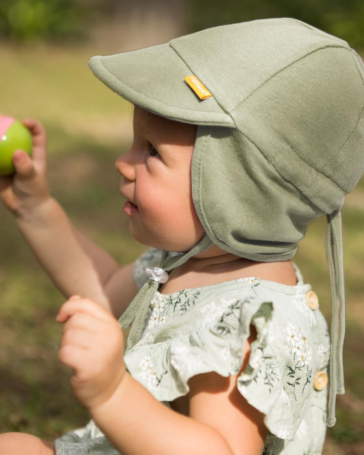 Detalle de FURTALK Baby- und Kleinkind-Sonnenhut mit UPF 50+ und verstellbarer Kinnriemen- & Halsklappe