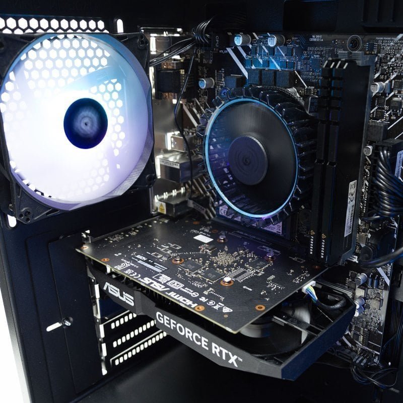 Thumbnail 1 de PcCom Lite: gaming y rendimiento diario con i5-12400F, 16 GB RAM y RTX 3050