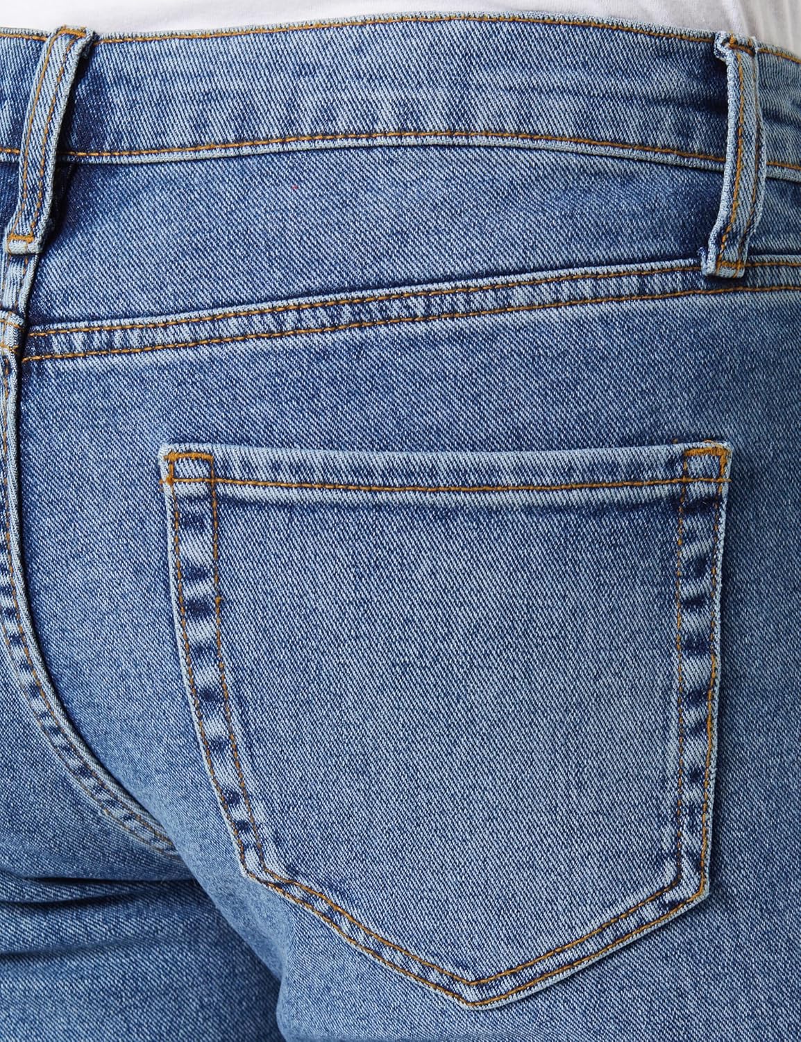 Thumbnail 5 de Amazon Essentials Men’s Athletic-Fit Stretch Jeans (Discontinued Colours)