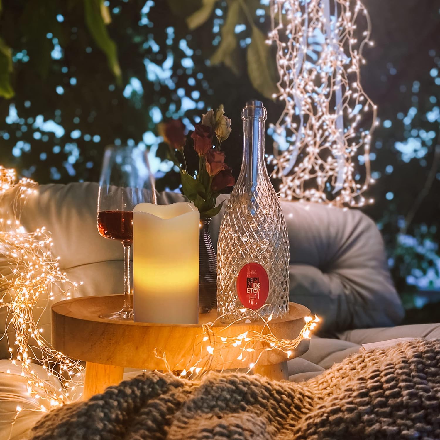 Detalle de Candela LED Hellum con timer, Ø8 x H15 cm, cera vera e cielo stellato (batterie AAA non incluse)