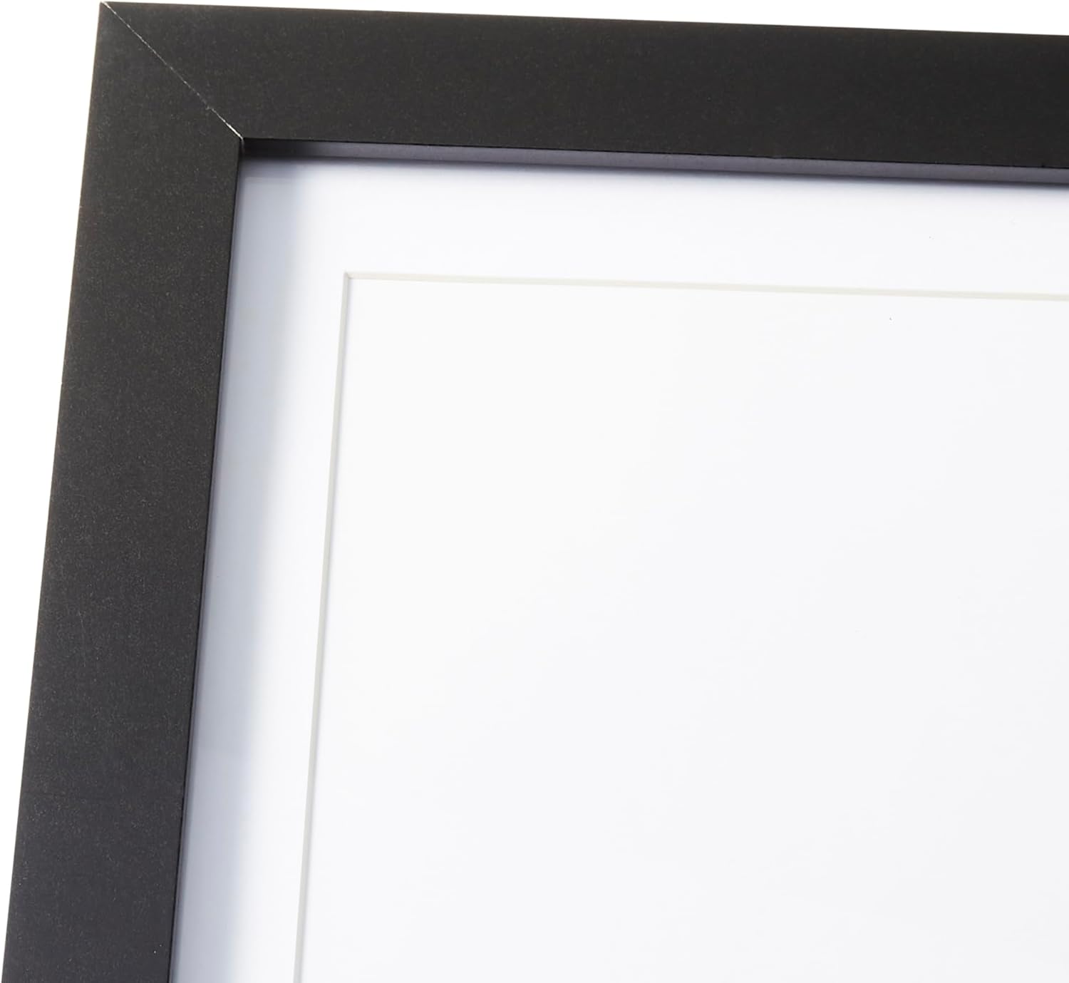 Detalle de Cadre d’art/photo rectangulaire en bois Amazon Basics — 25,4 x 31,7 cm, noir