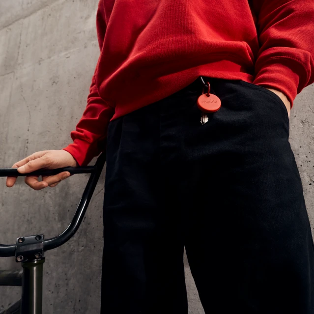Thumbnail 3 de Chipolo POP Rot Bluetooth-Tracker für Schlüssel, Geldbörse & Tasche (mit App „Wo ist?“/„Mein Gerät finden“)