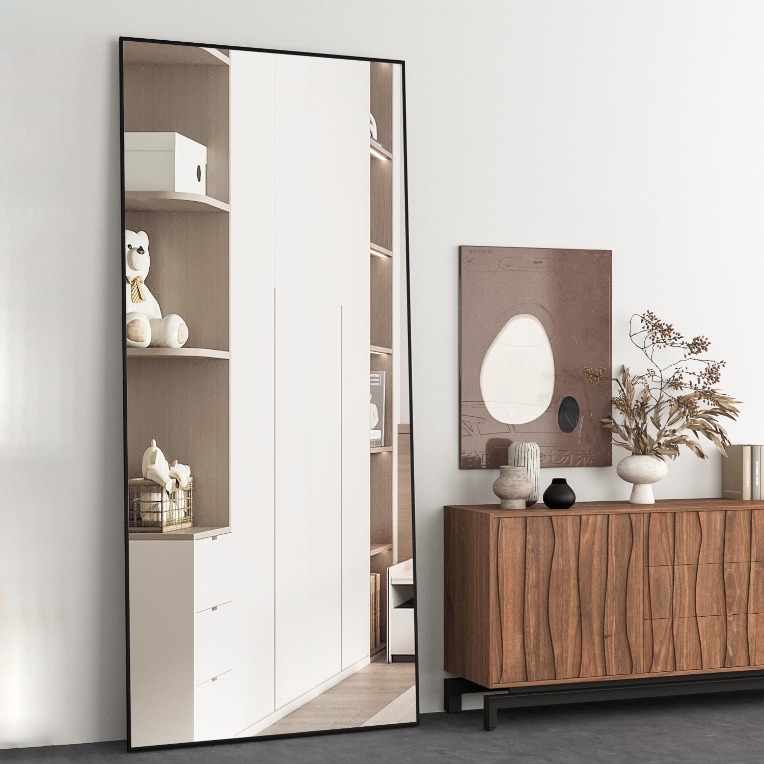 Detalle de NEUWEABY passpiegel 165 × 60 cm, zwart aluminium frame en U-vormige standaard