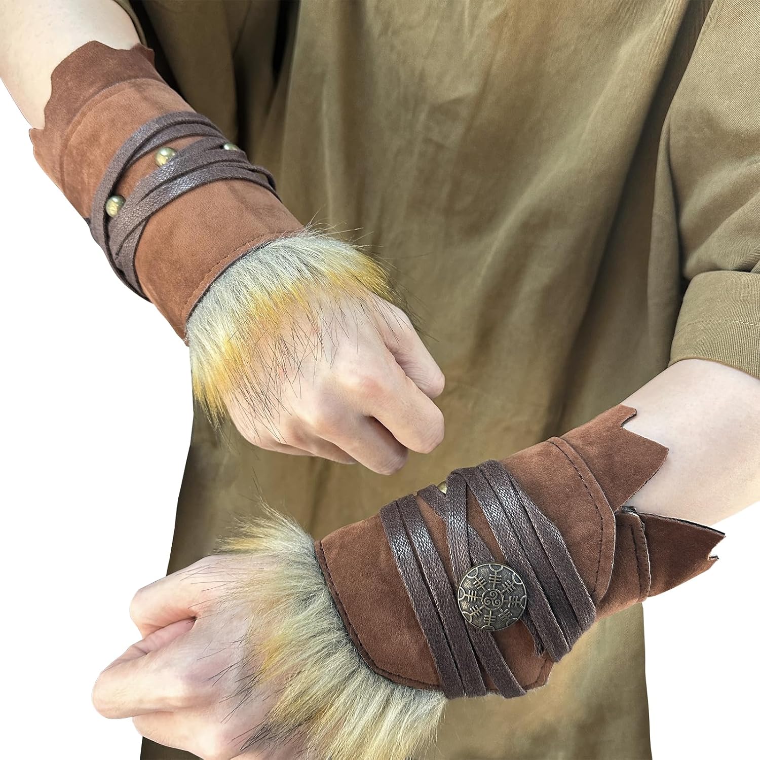 Detalle de HiiFeuer Medieval Suede Arm Wraps