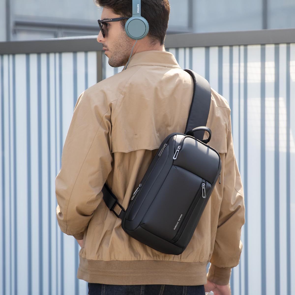 Thumbnail 5 de MARK RYDEN 6L Large Crossbody Bag for Men – 32x19x11 cm, USB-C Port & Anti-Theft Pocket