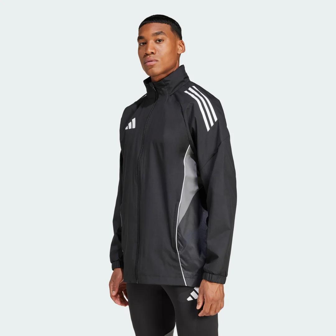 Detalle de Chaqueta Tiro 25 Competition All-Weather de Adidas — guía de compra
