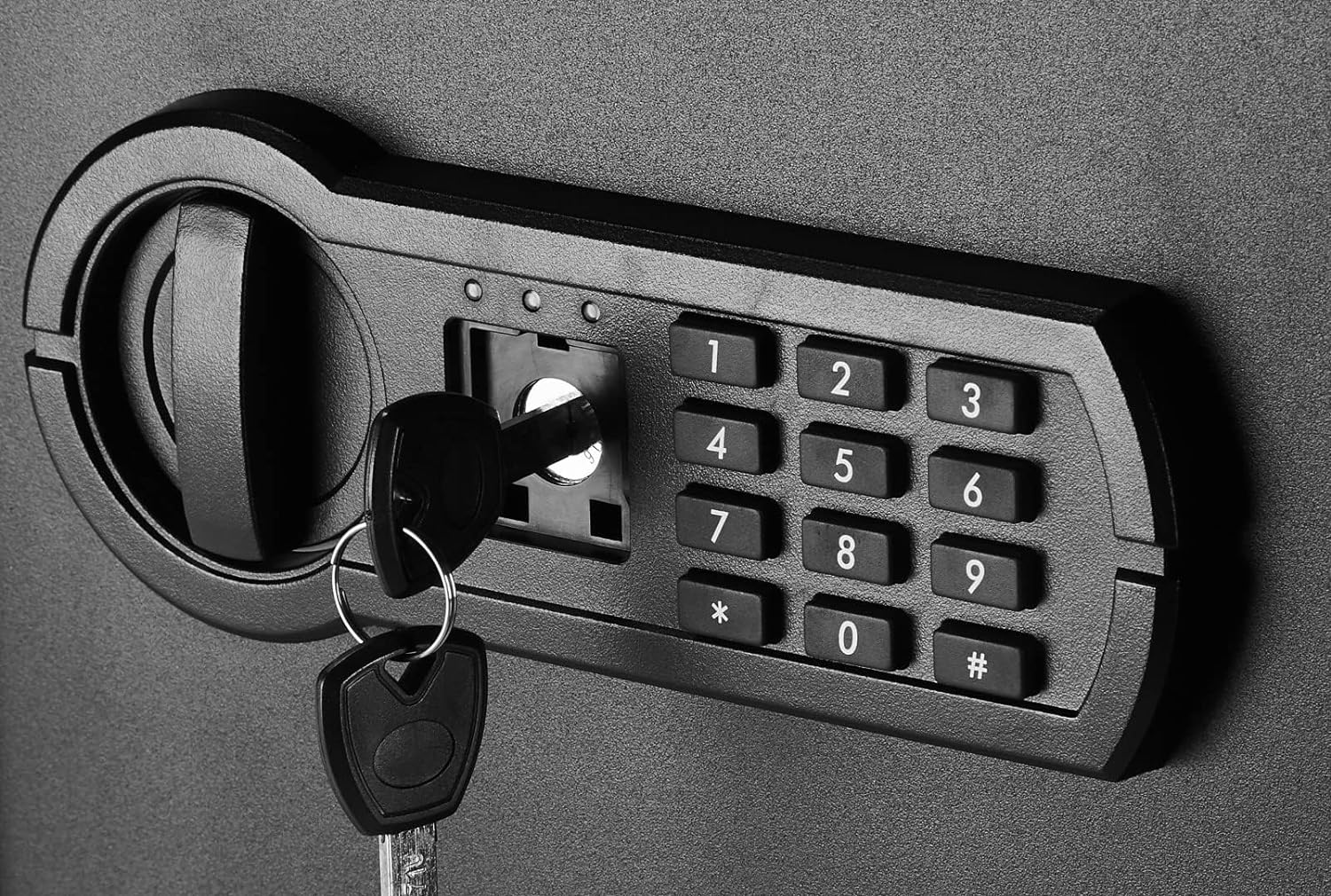 Detalle de Amazon Basics Steel Home Security Electronic Safe with Programmable Digital Keypad (51 L)
