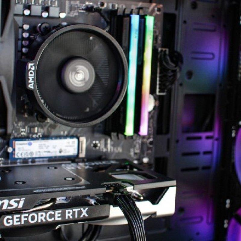 Detalle de PCM Aeon Atmosfera: PC sobremesa con Ryzen 5 5500, RTX 5060 y 16 GB/1 TB NVMe
