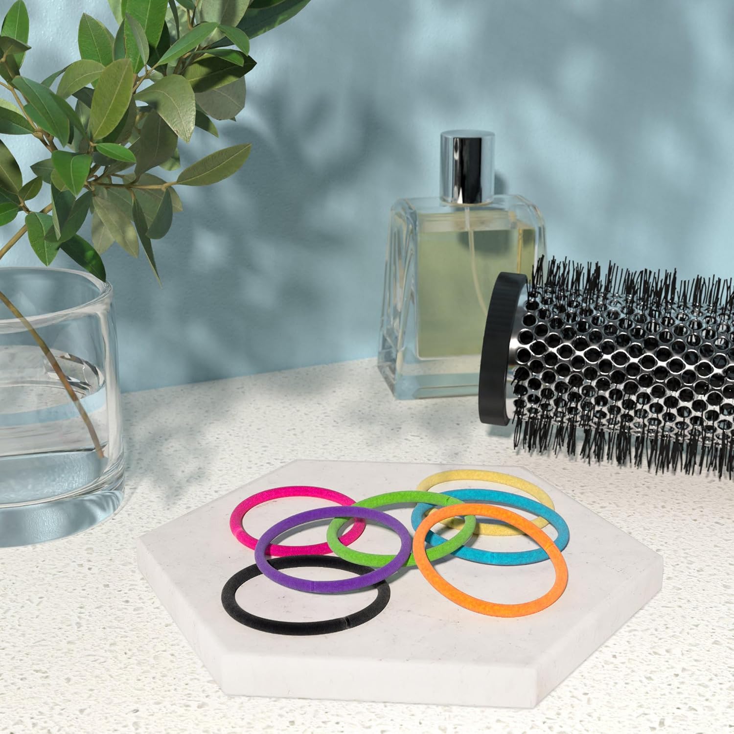 Detalle 2 de Amazon Basics No Damage Elastic Hair Ties for Thick Hair – 32 Count