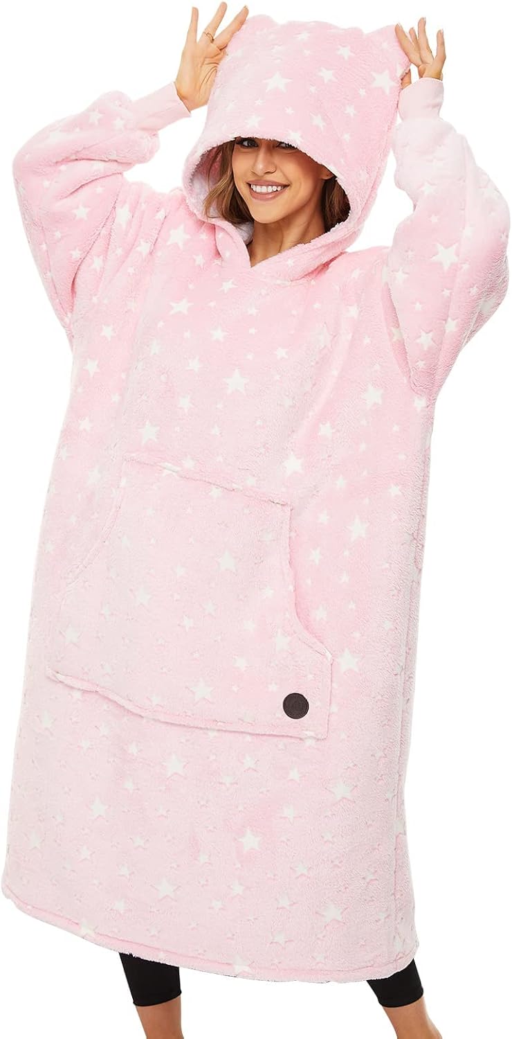Detalle 2 de THREE POODLE Wearable Blanket Hoodie, Sherpa Fleece