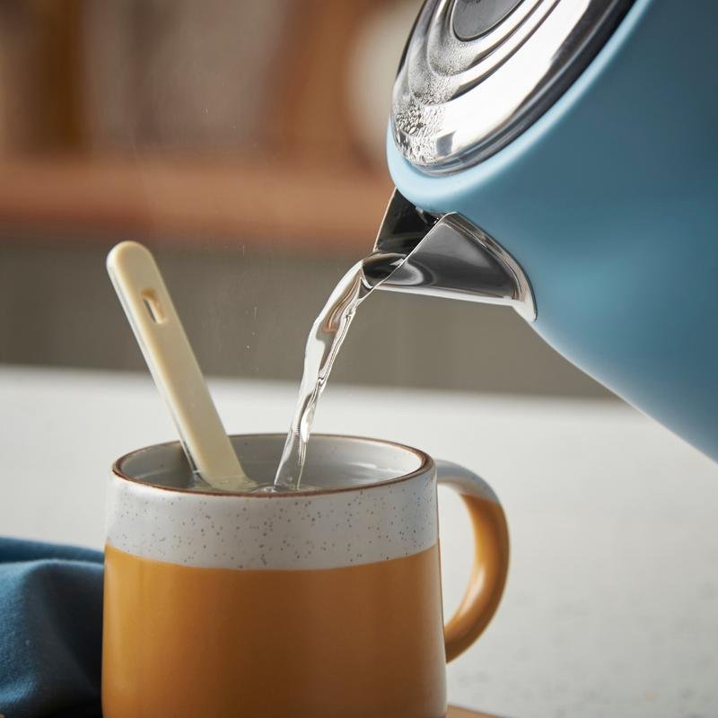 Thumbnail 3 de Tetera eléctrica Russell Hobbs Hanley Retro Blue 1,7 L – Potencia y estilo en la encimera