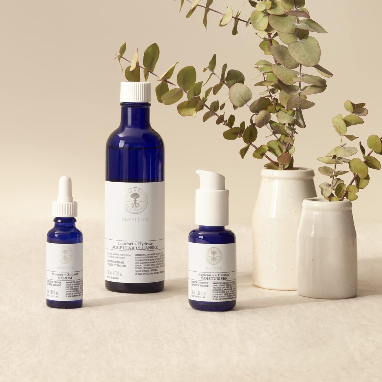 Detalle de Neal's Yard Remedies Restore and Smooth Sensitive Serum 30ml