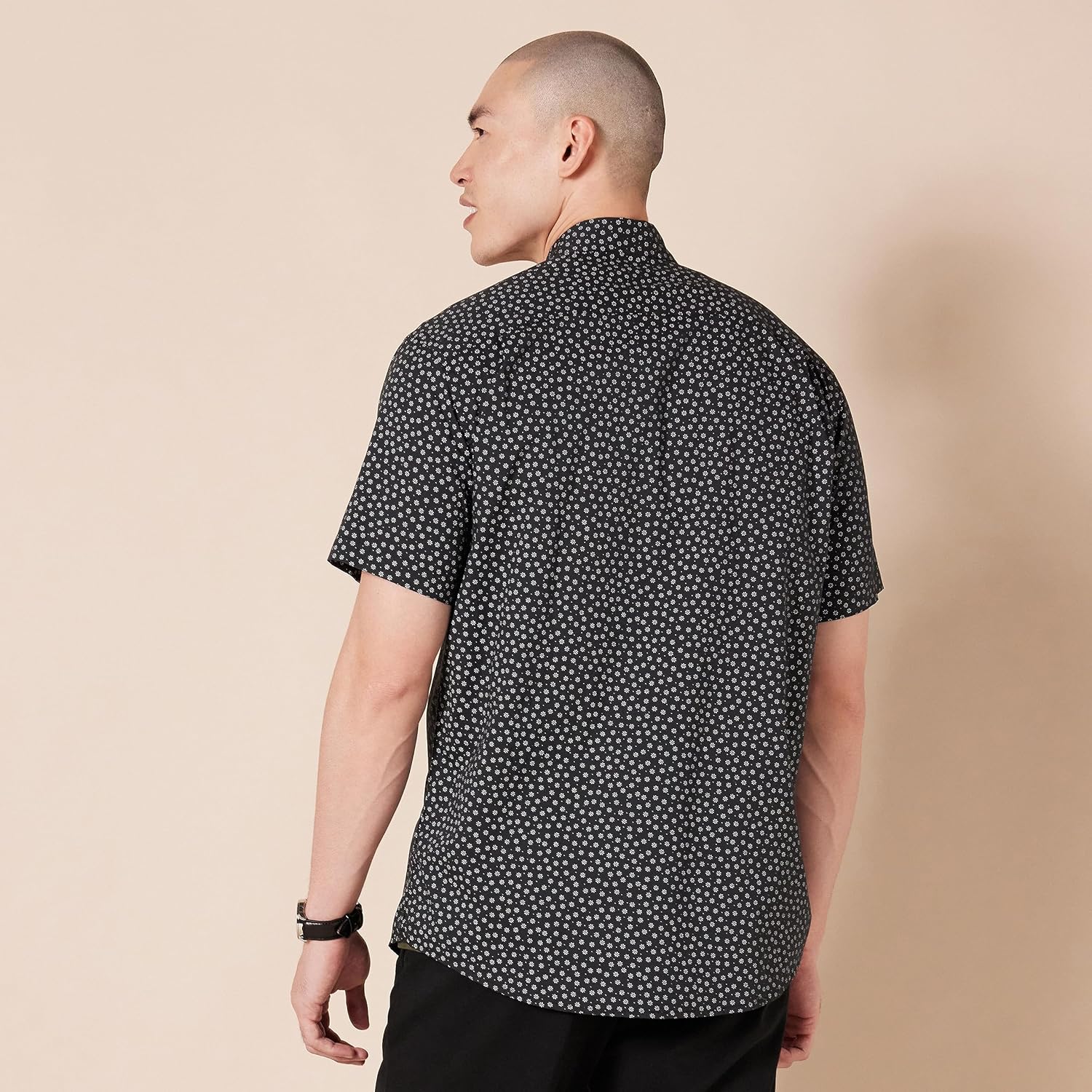 Thumbnail 1 de Amazon Essentials Men's Regular-Fit Short-Sleeve Print Shirt