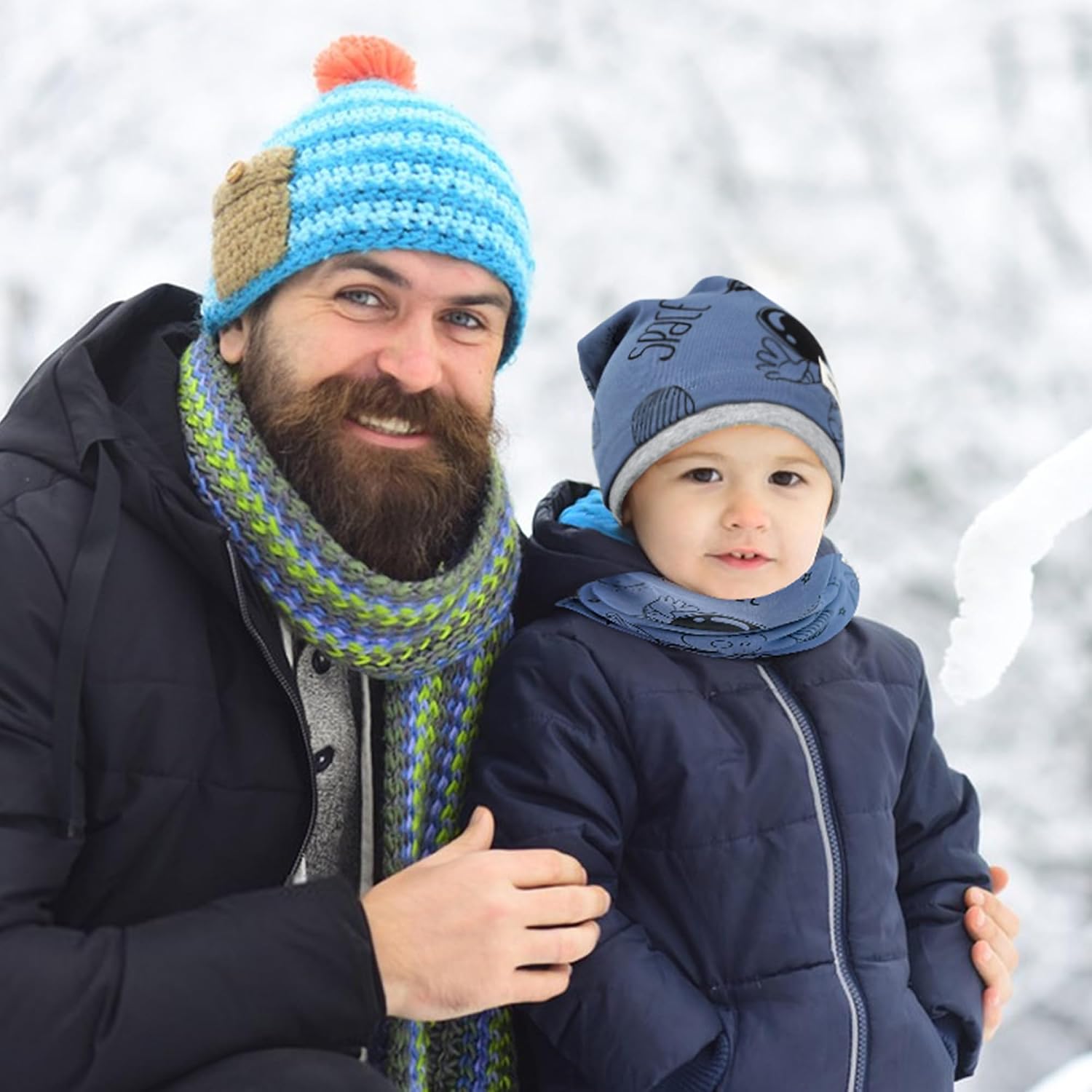 Detalle 2 de beifon Kinder Beanie-Mütze & Loop-Schal Set (2 bis 8 Jahre) aus 95% Baumwolle